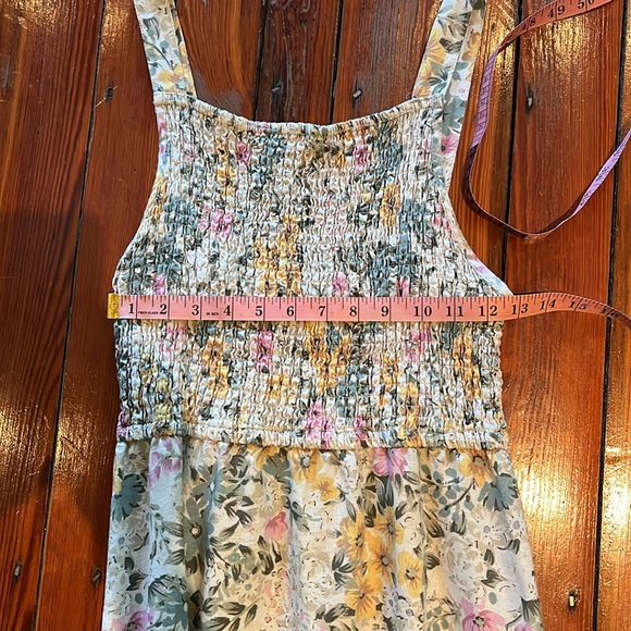 Sundress - Picture 7 of 8